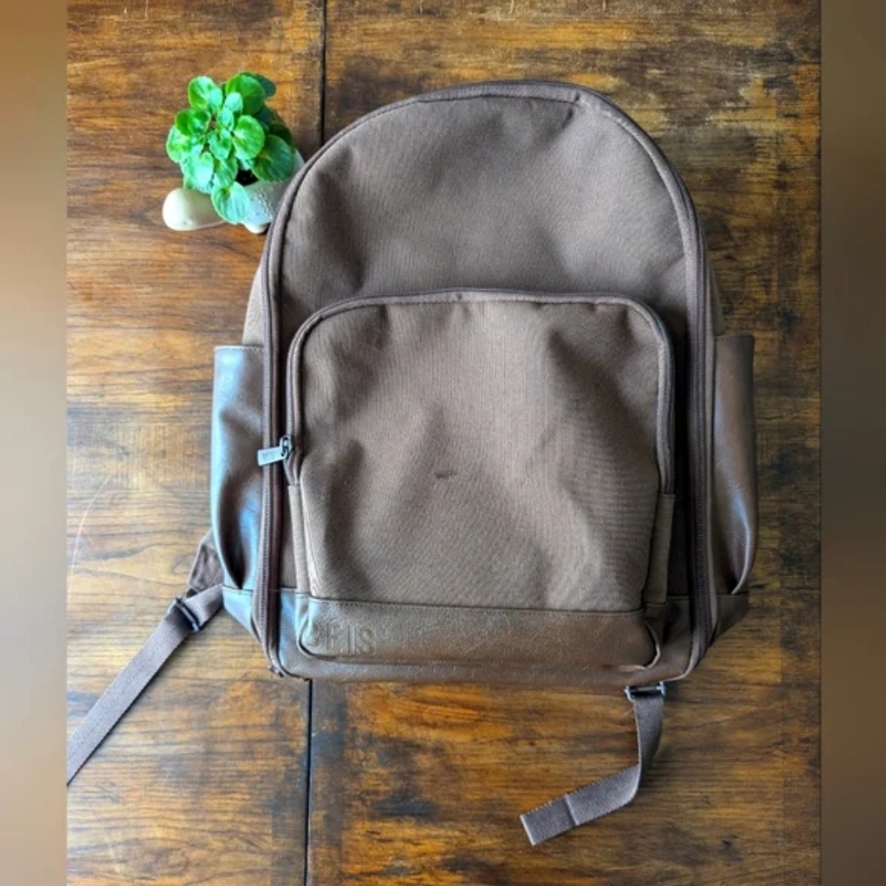 BEIS - The Backpack in Maple